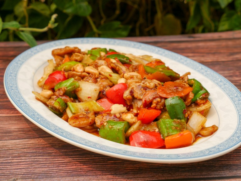 X32. Kung Pao Chicken over Rice