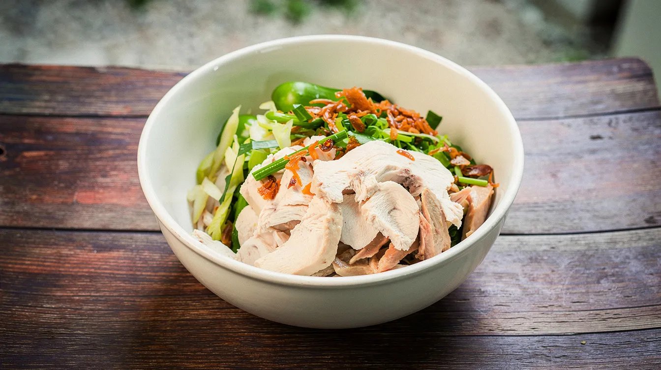 25. Chicken Noodle Soup - Hủ Tiếu Gà