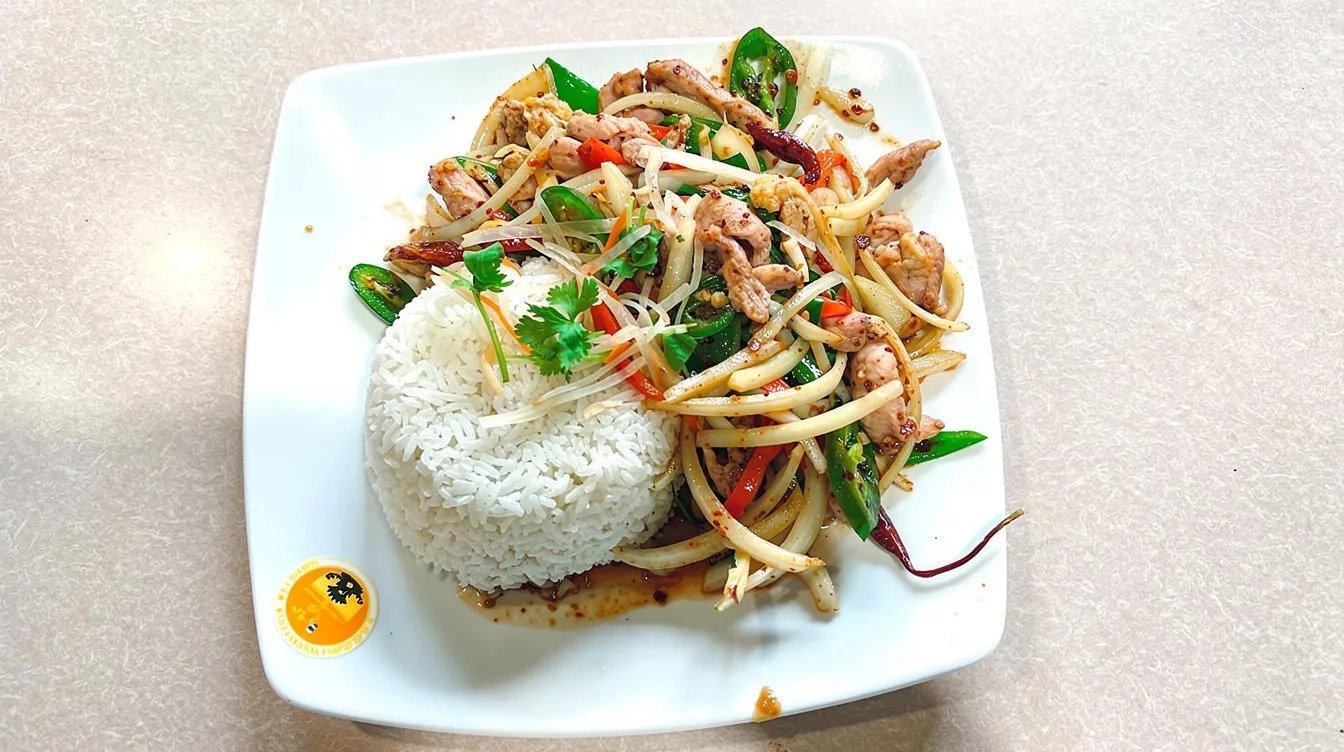 L11* Lemongrass Chicken W/ Rice (SPICY)