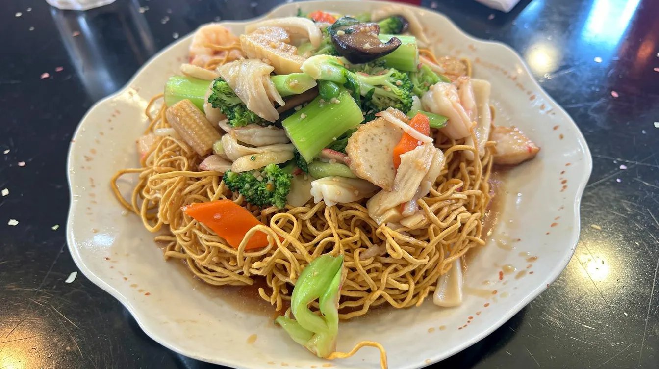 C8* Seafood Pan-Fry Noodles