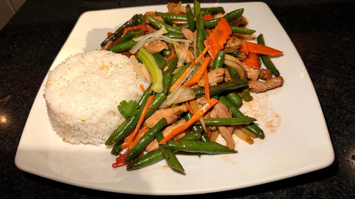 L13* Chicken & Green Bean W/ Rice
