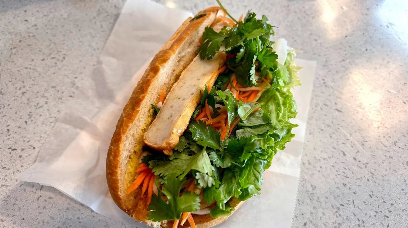 BM14' Fish Cake/Banh Mi Cha Ca