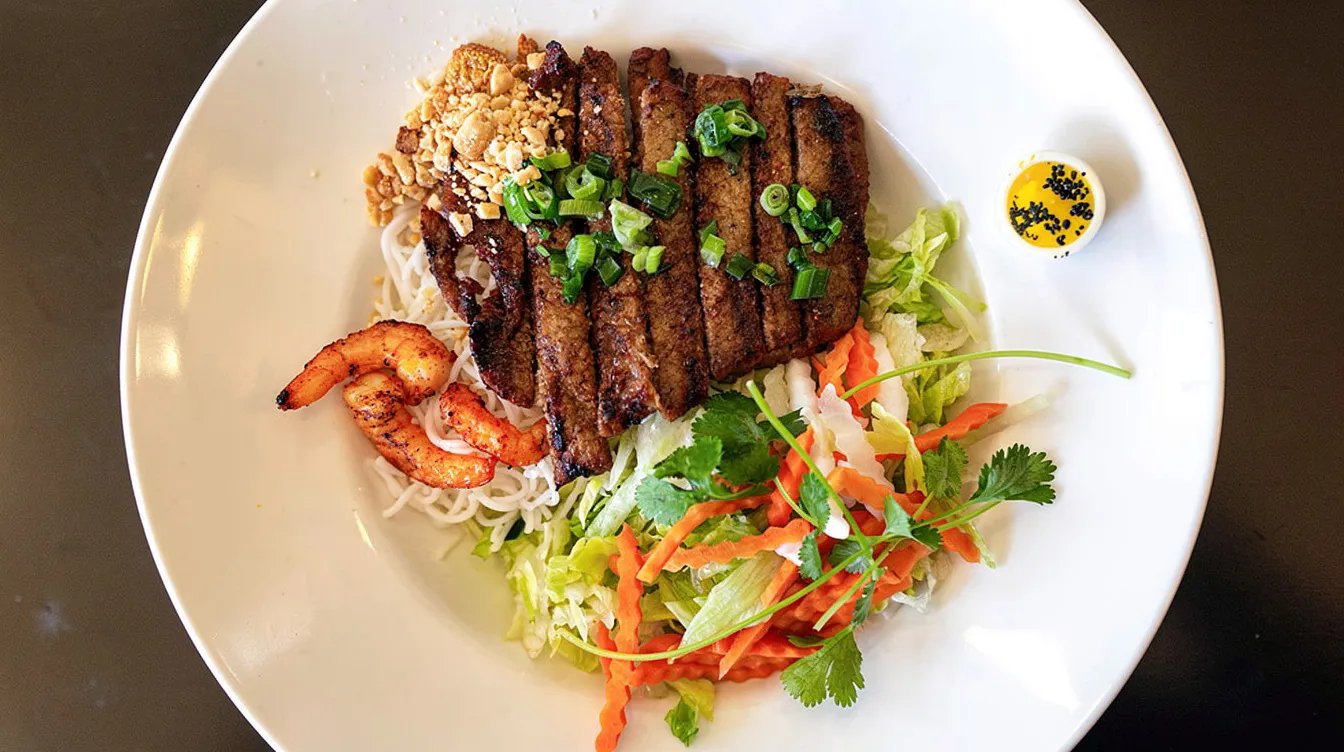 V3* Grill Meat Vermicellit W/ Shrimp Vermicelli